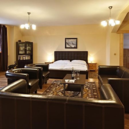 Hotel Posta Cerny Dul Bagian luar foto