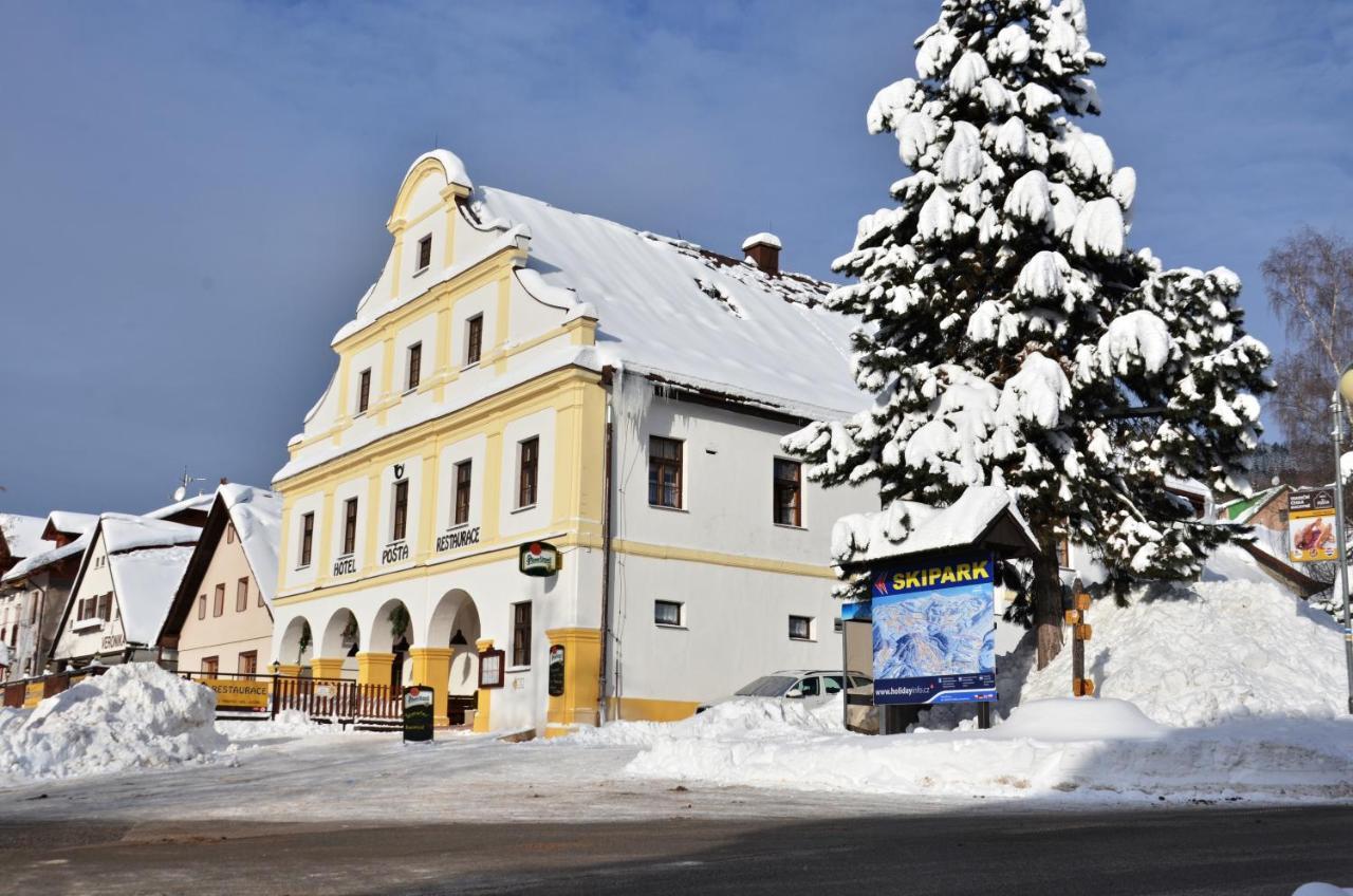 Hotel Posta Cerny Dul Bagian luar foto