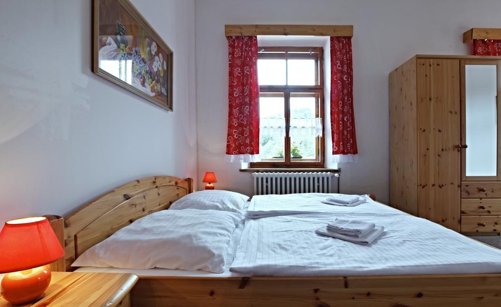 Hotel Posta Cerny Dul Bagian luar foto