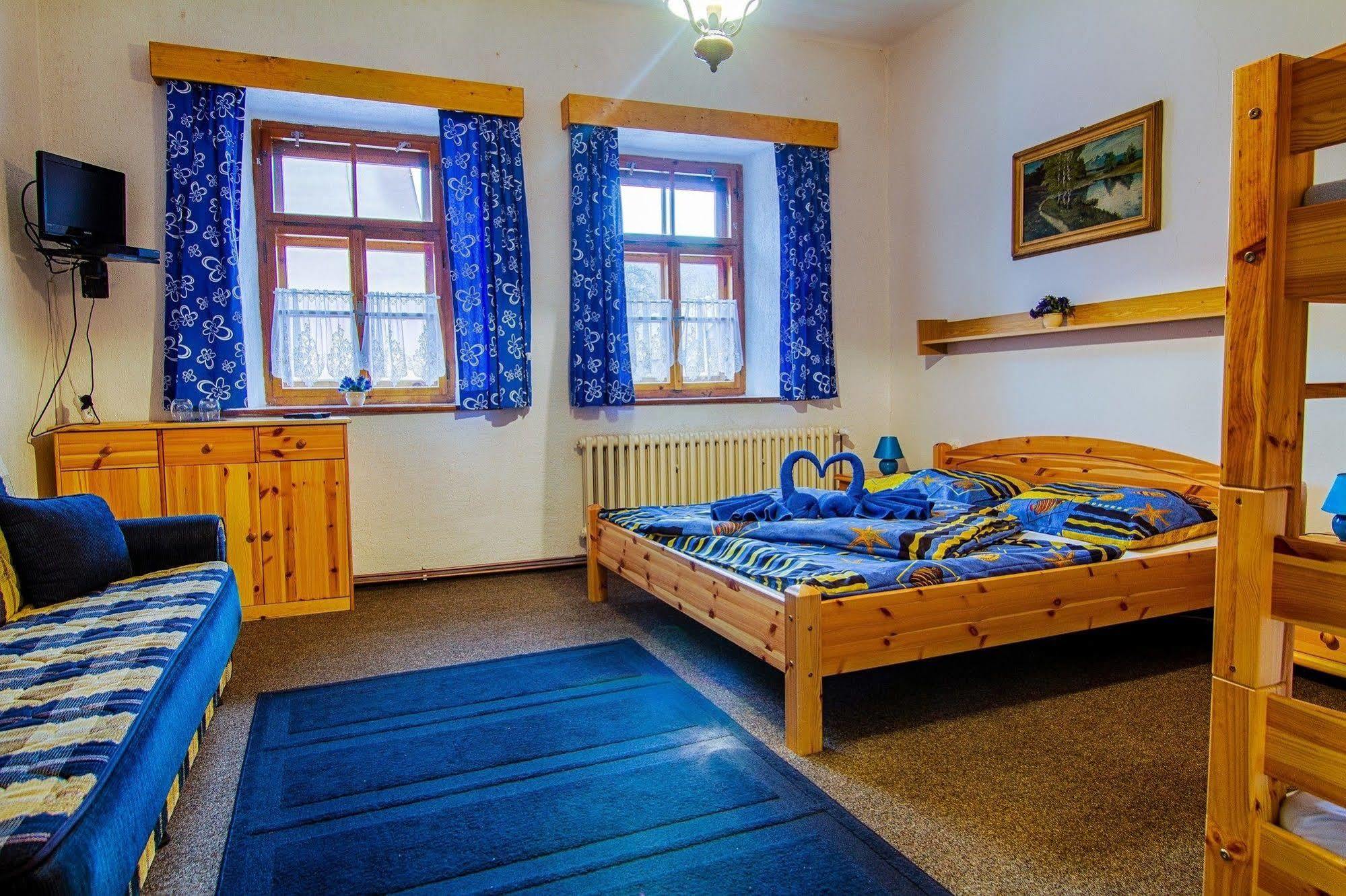 Hotel Posta Cerny Dul Bagian luar foto